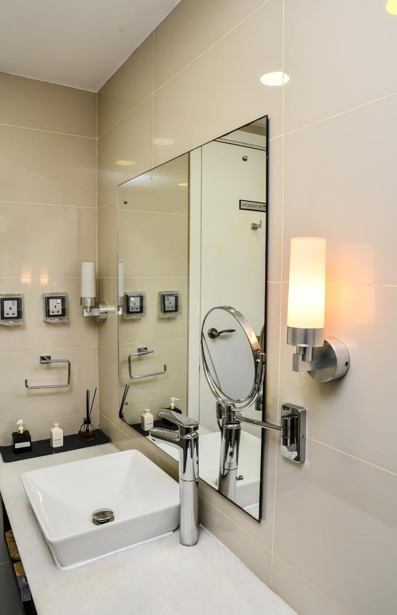 Beehive Premier Otel